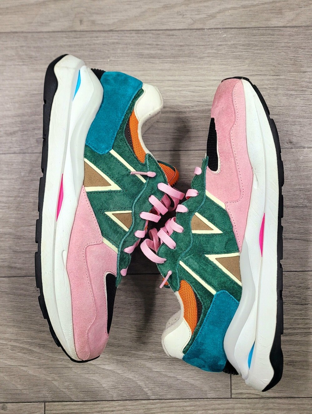 New Balance 5740 Pink/ Green